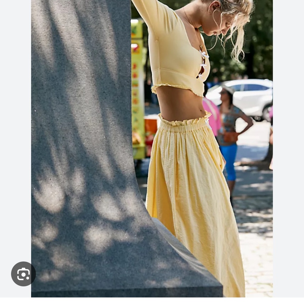 Dancing queen set free people
